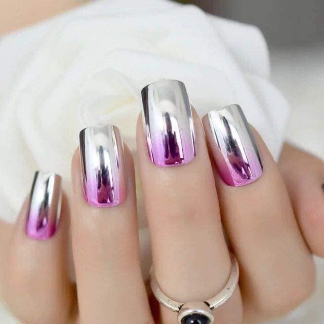 17 top idées d'ongles avec effet miroir 11 17 top idées d'ongles avec effet miroir 11