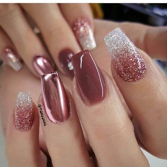 17 top idées d'ongles avec effet miroir 7 17 top idées d'ongles avec effet miroir 7