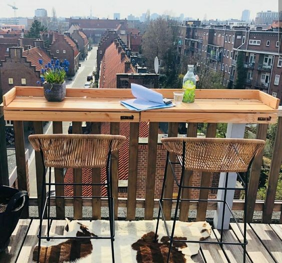 28 idées de tables pour balcon pour bien recevoir vos amis 18