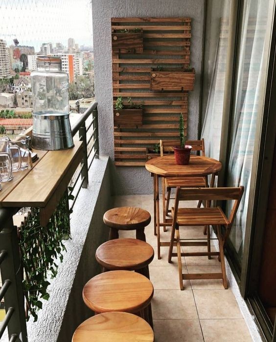 28 idées de tables pour balcon pour bien recevoir vos amis 4