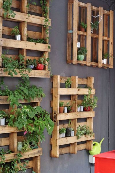 39 étagères en bois pour avoir des plantes bien organisées 22