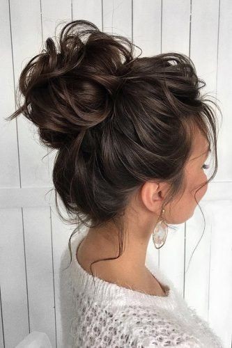 53 Chignons hauts de mariage pour s'inspirer 4