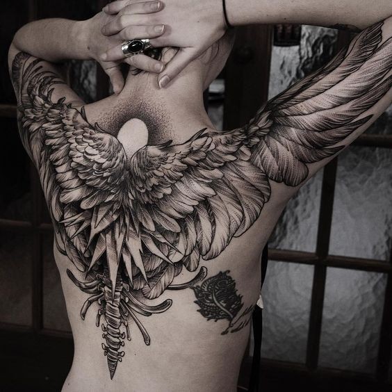 Les 44 plus belles idées de tatouages ailes d'ange 16