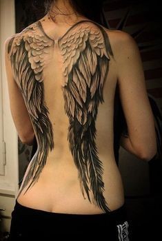 Les 44 plus belles idées de tatouages ailes d'ange 27