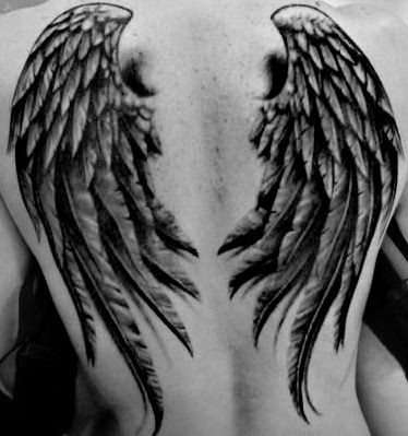 Les 44 plus belles idées de tatouages ailes d'ange 28