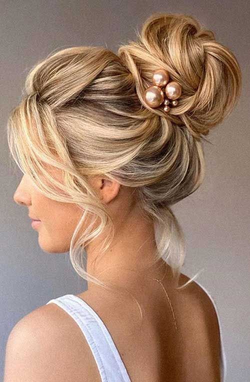 61 top idées de coiffures de chignon de mariage 21