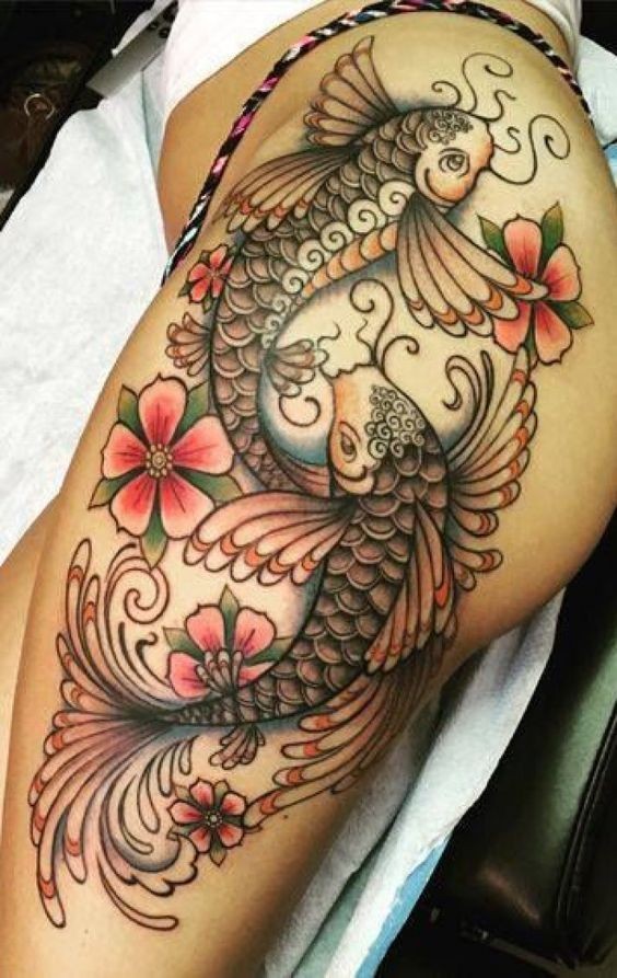 Les 50 plus beaux tatouages hanche pour femme 27