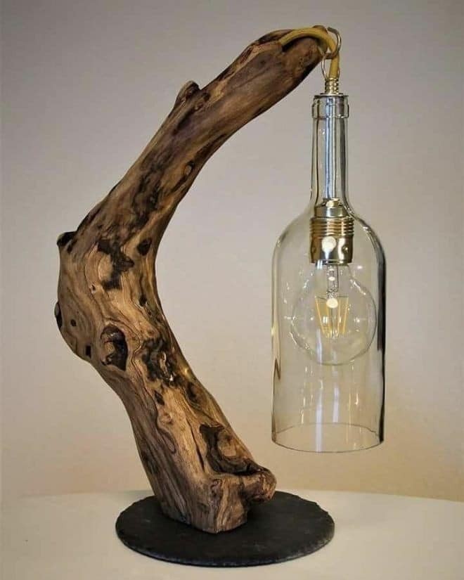 24 idées pour créer votre propre lampe en bois flotté 1
