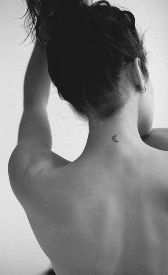 88 petits tatouages mignons et minimalistes pour femmes 65