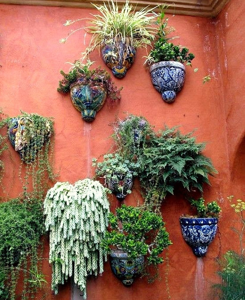 15 idées de décorations pour un jardin vertical 9