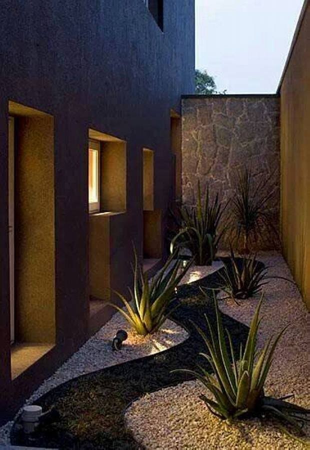 50 idées de couloirs de jardins qui donneront une touche magnifique à votre extérieur 21