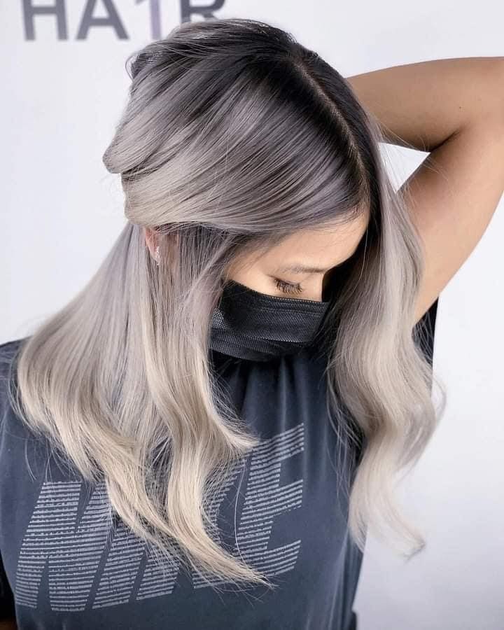 17 idées de colorations grises pour sublimer vos cheveux 1