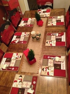 28 idées de décoration de table pour Noël 5