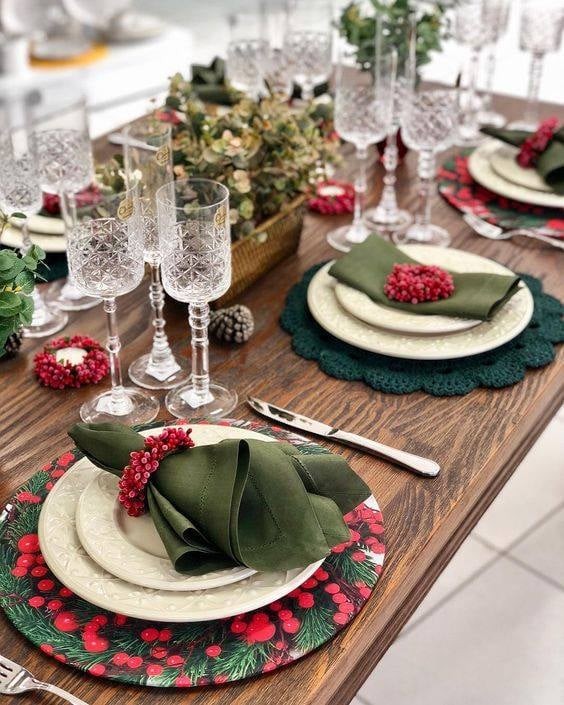 28 idées de décoration de table pour Noël 10