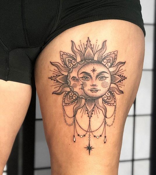 30 idées de tatouages soleil lune pour femme 17