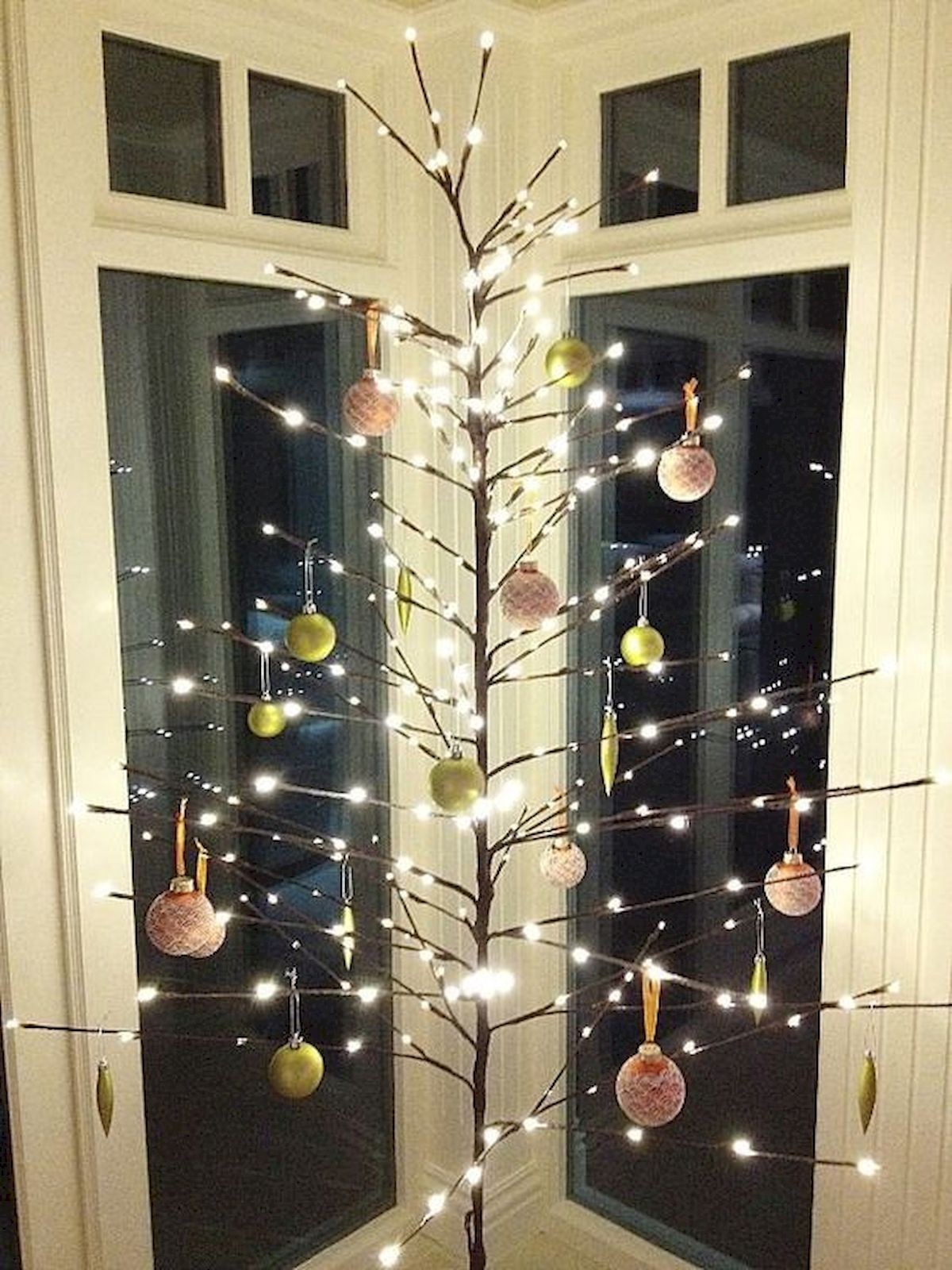 80 décorations de Noel à faire avec des boules de Noël 11