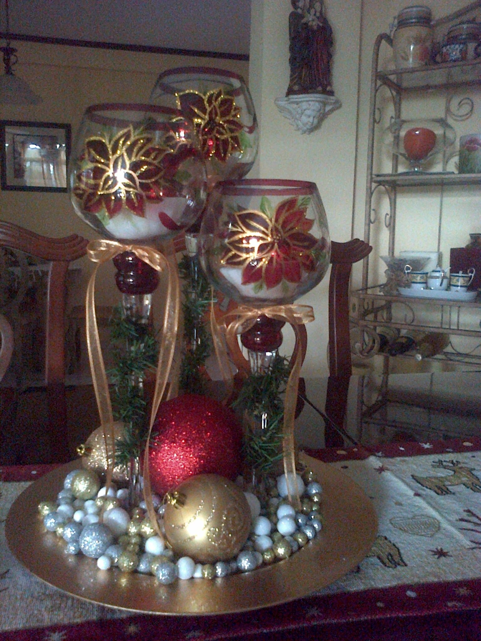 80 décorations de Noel à faire avec des boules de Noël 14