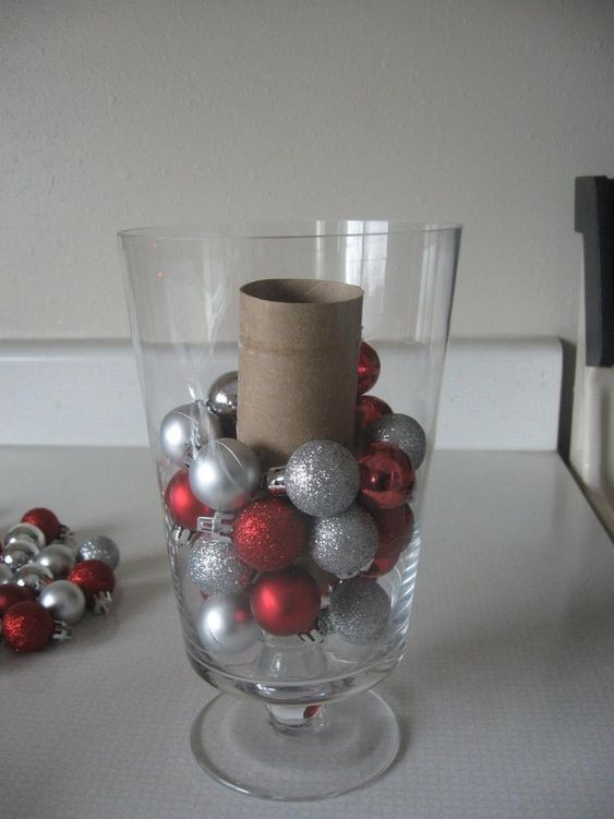 10 décorations à faire avec vos vieilles boules de Noël 11
