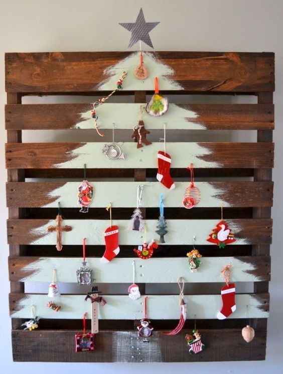 23 arbres de Noël en palettes qui sont si faciles à faire 16