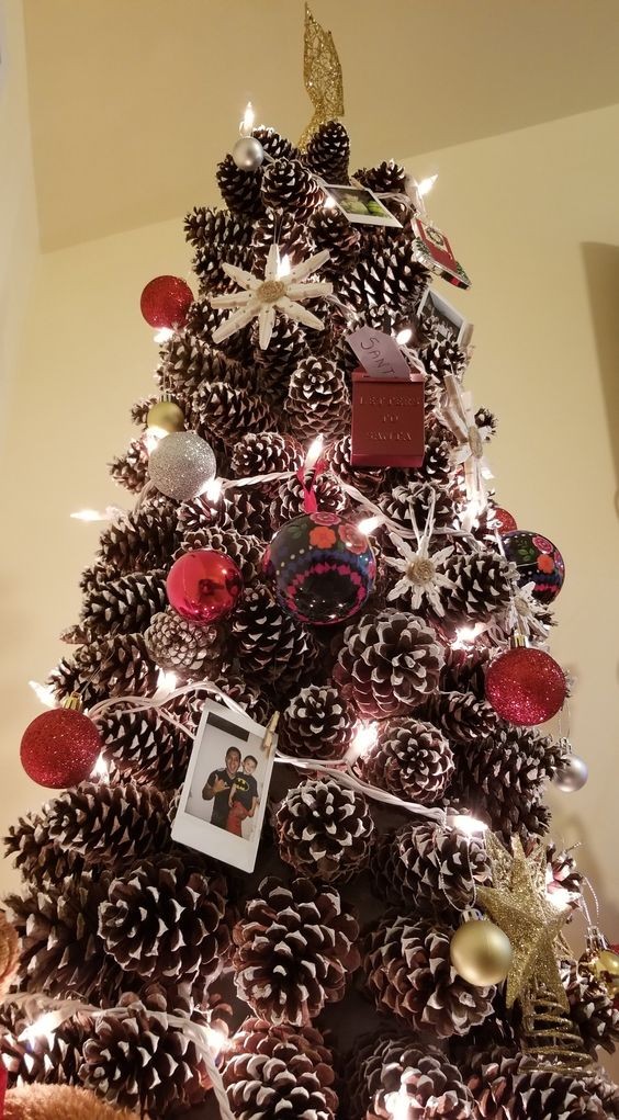 78 décorations de noël avec des pommes de pin 45