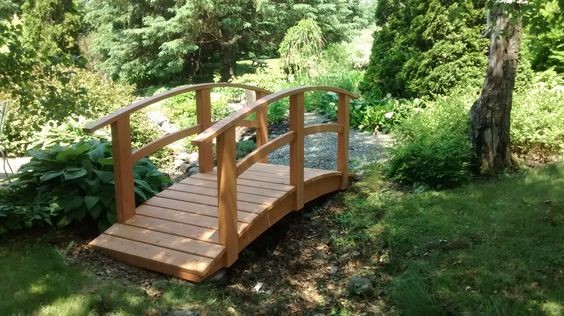 24 Ponts de jardin en bois à faire soi-même ! 21