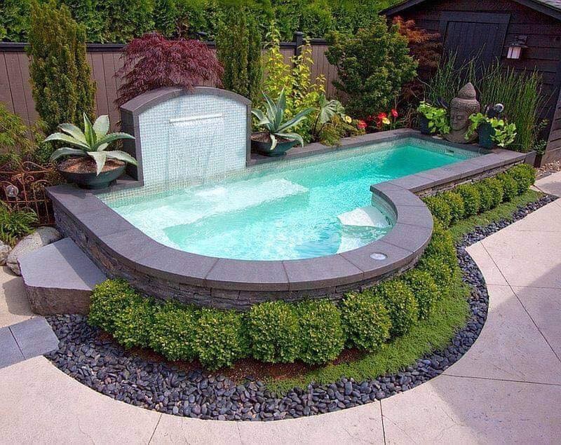 21 mini piscines à réaliser dans un mini jardins 3