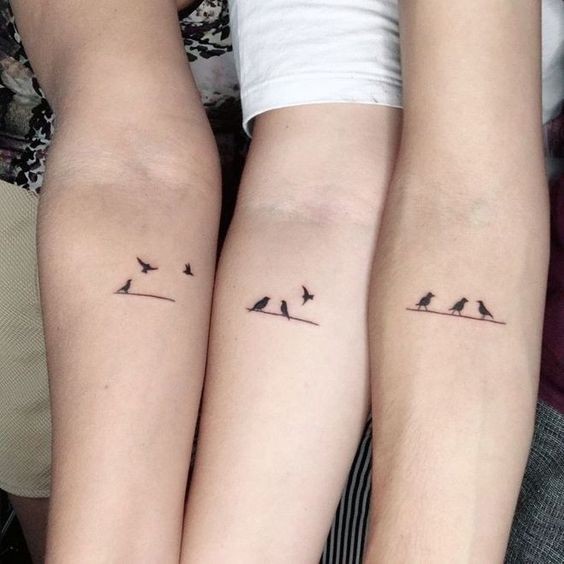 29 idées de tatouages de sœurs pour vous et votre sœur 11