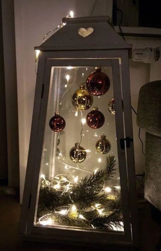 14 Décorations de Noël à faire avec une lanterne 9