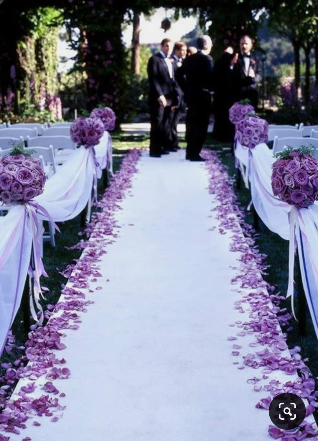 33 idées de décorations de mariage dans les tons violet 2
