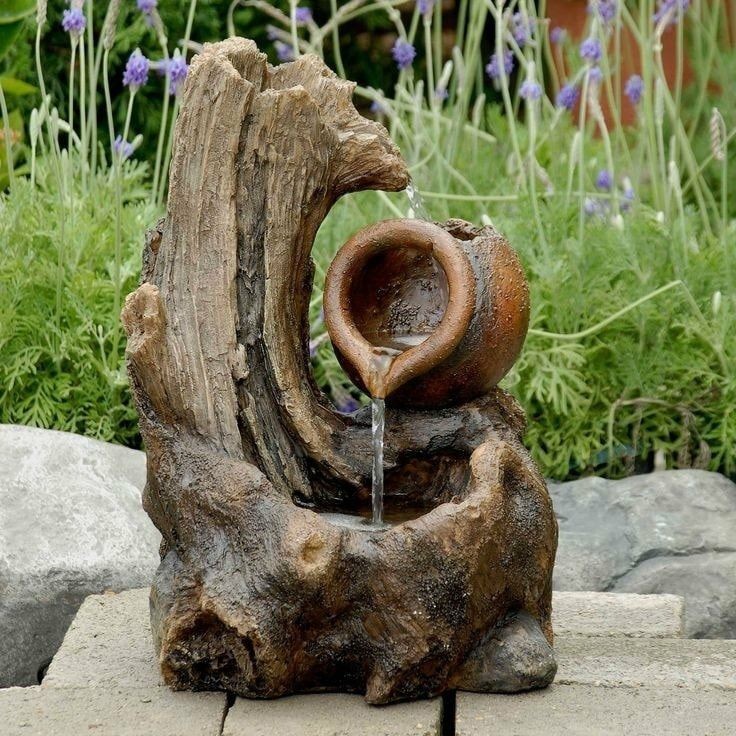 19 Fontaines en bois étonnantes pour vous inspirer 8