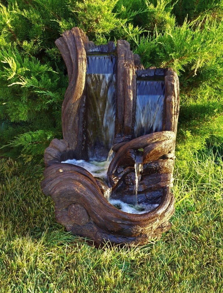 19 Fontaines en bois étonnantes pour vous inspirer 15