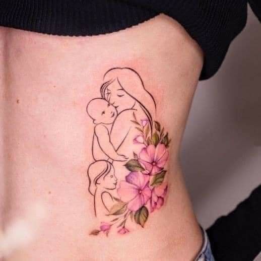 11 idées de tatouages de maman et enfants 6