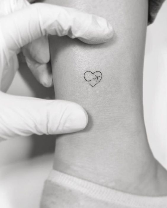 Les 44 plus beaux tatouages minimalistes pour s'inspirer 17