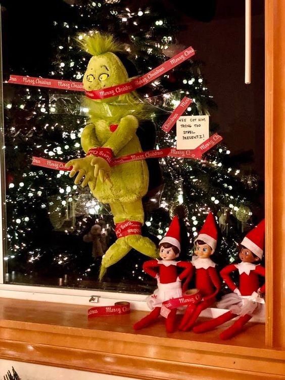 102 idées hilarantes d'elfes sur l'étagère qui rendront votre Noël magique 10