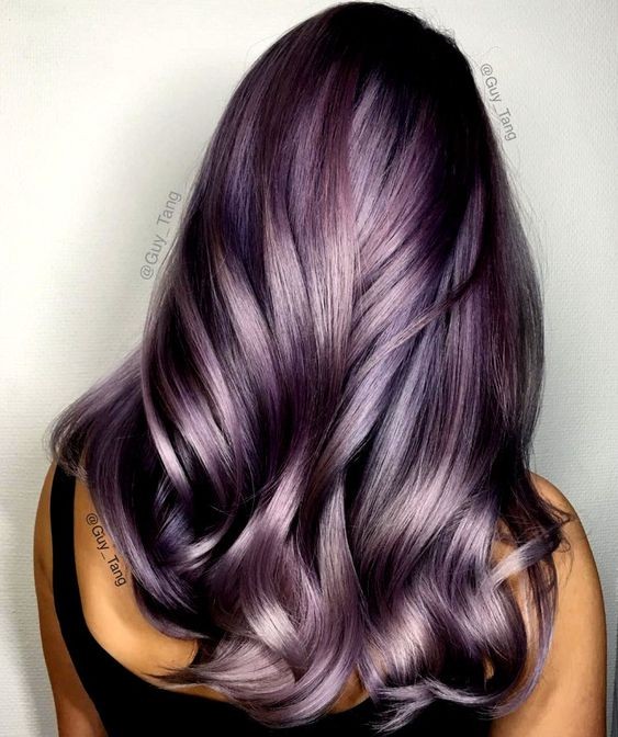 17 idées de colorations grises pour sublimer vos cheveux 26