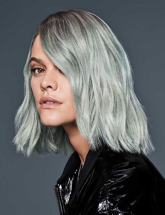 17 idées de colorations grises pour sublimer vos cheveux 66