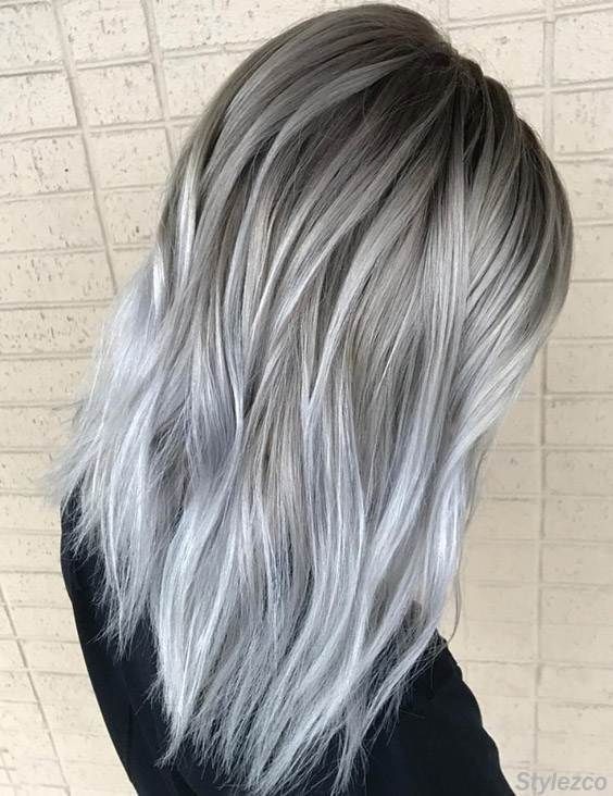 17 idées de colorations grises pour sublimer vos cheveux 11