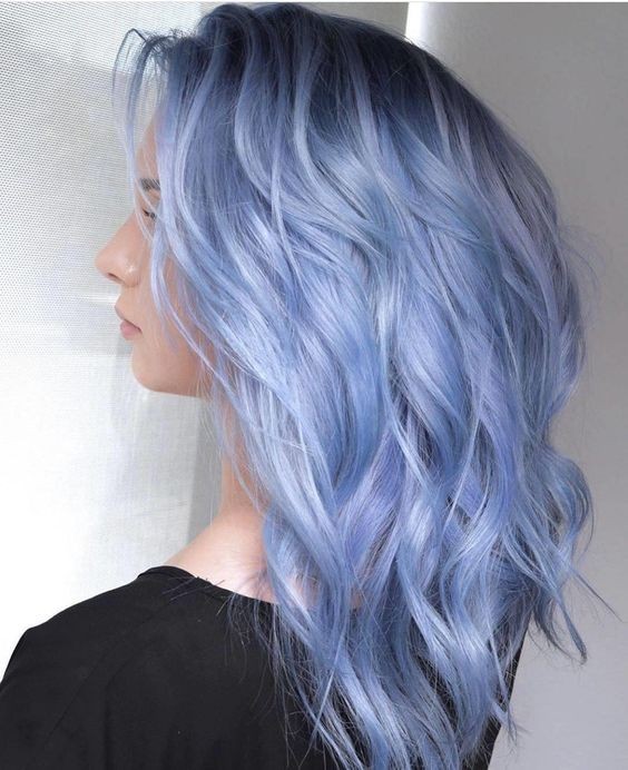 17 idées de colorations grises pour sublimer vos cheveux 52