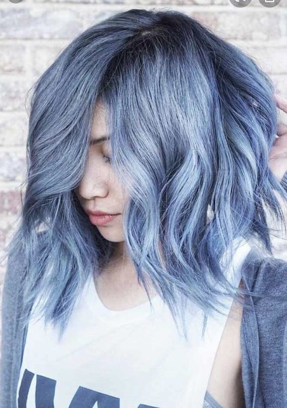 17 idées de colorations grises pour sublimer vos cheveux 53