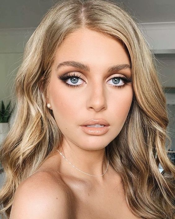 31 maquillages de mariée pour des yeux bleus éblouissants 11 31 maquillages de mariée pour des yeux bleus éblouissants 11