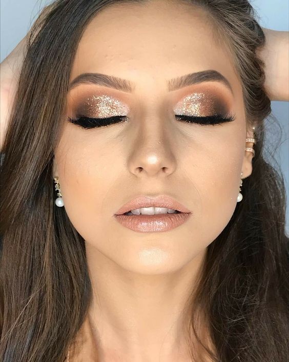 31 maquillages de mariée pour des yeux bleus éblouissants 29 31 maquillages de mariée pour des yeux bleus éblouissants 29