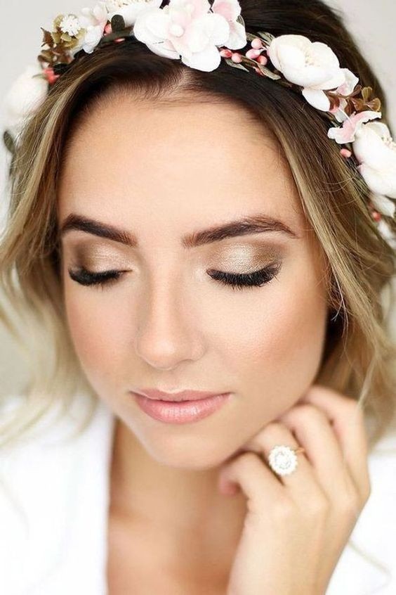 32 maquillages de mariée pour les yeux marrons 16