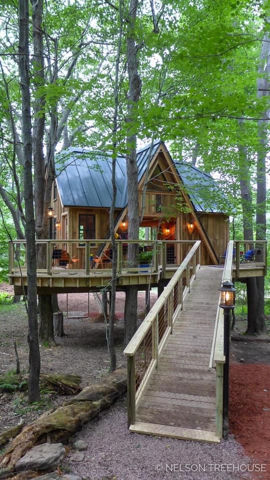 60 cabanes dans les arbres pour vivre vos rêves d'enfance 28