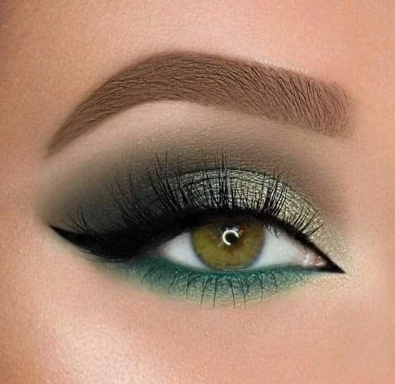 Comment faire briller vos yeux verts comme de l'émeraude avec le maquillage 12