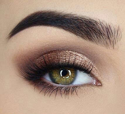 Comment faire briller vos yeux verts comme de l'émeraude avec le maquillage 19 Comment faire briller vos yeux verts comme de l'émeraude avec le maquillage 19