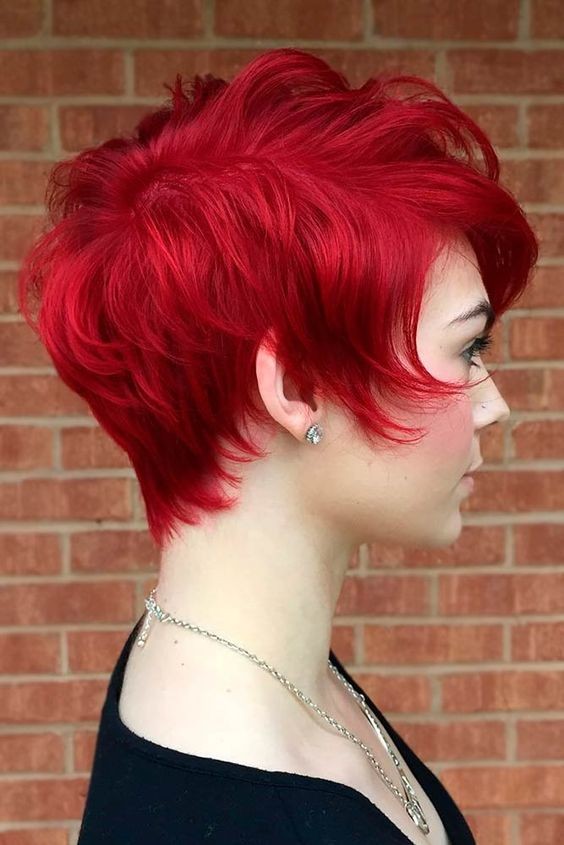 15 top idées de coiffures pour cheveux rouges 12