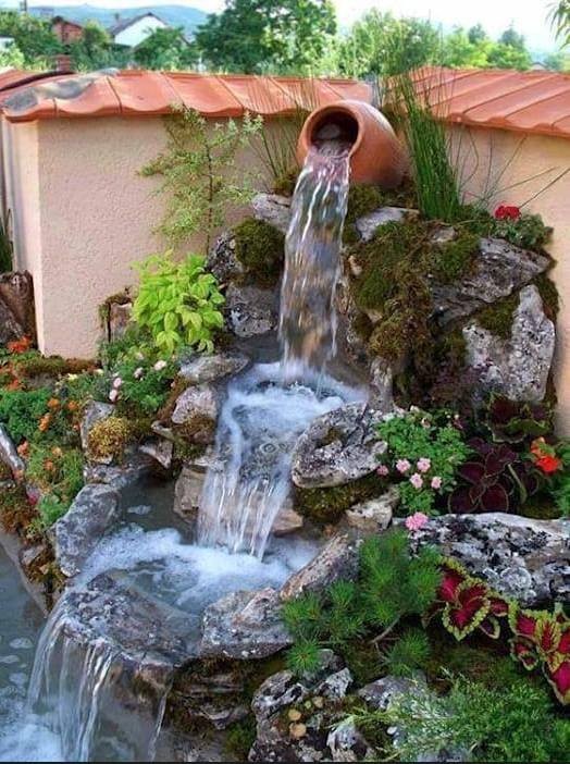 15 idées de fontaines qui seront sensationnelles dans votre jardin 1