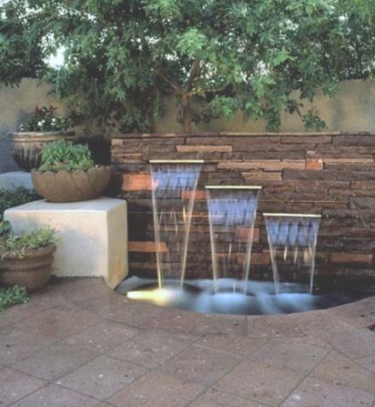 15 idées de fontaines qui seront sensationnelles dans votre jardin 4