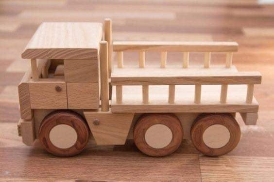 35 Idées de camions en bois à fabriquer soi-même 13