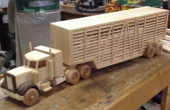 35 Idées de camions en bois à fabriquer soi-même 15